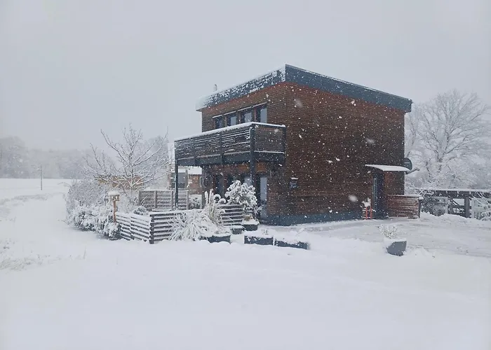 Elbauen-chalet בית נופש *